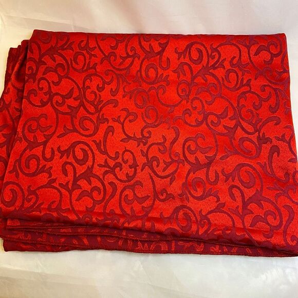 #6086 Brocade Print red Tablecloth rectangle 68x50 - Picture 1 of 3